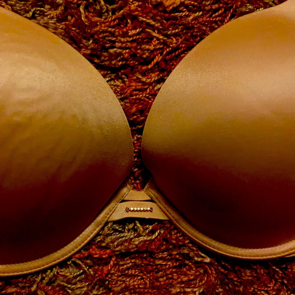 Victorias Secret Push Up Bra with Diamond Accent
